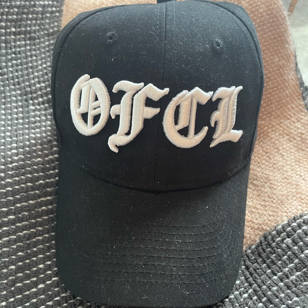 Ofcl embroidered hat
